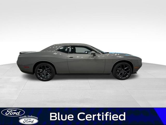 Used 2023 Dodge Challenger SXT w/ Blacktop Package image 4