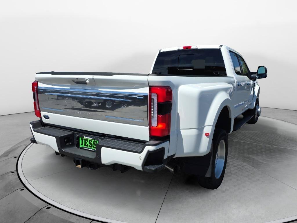 Certified 2024 Ford F450 Platinum w/ FX4 Off-Road Package AWD/4WD image 8