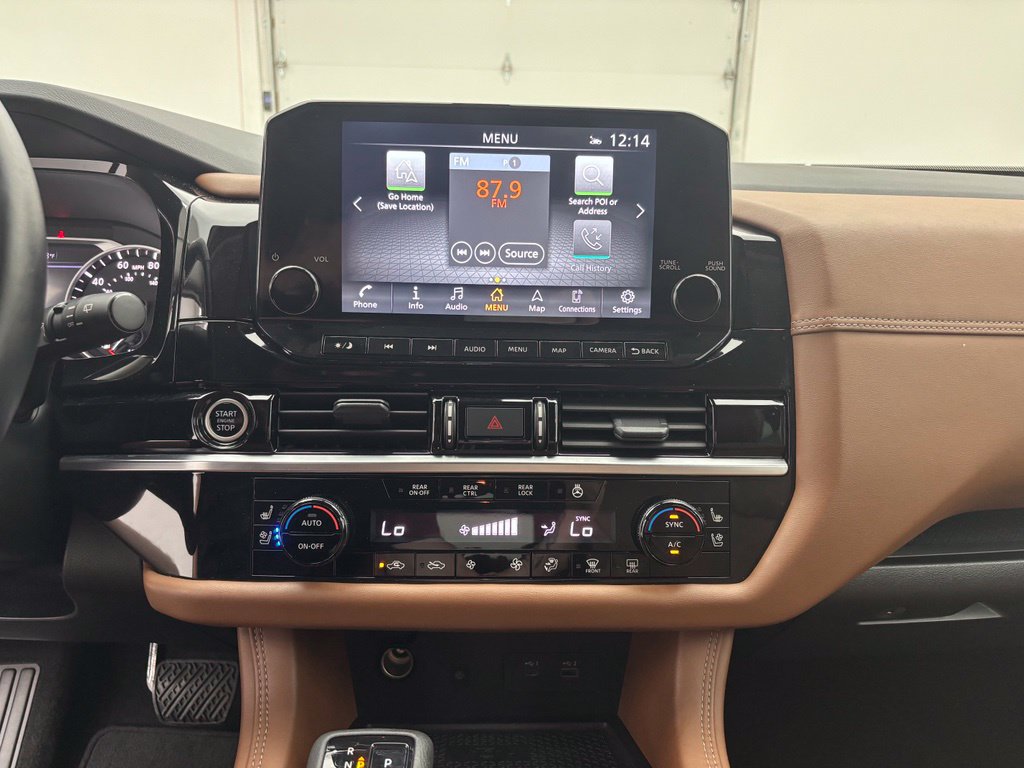 Used 2023 Nissan Pathfinder Platinum AWD/4WD image 28