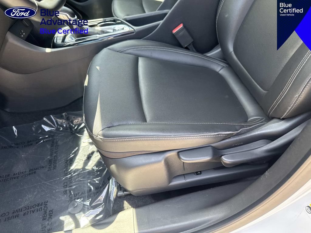 Used 2024 Buick Encore GX Sport Touring FWD image 18