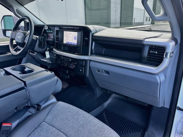 Certified 2024 Ford F350 4x4 Crew Cab Super Duty image 14