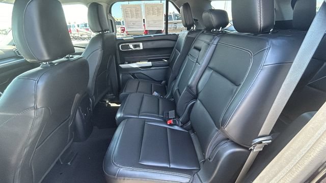 Certified 2023 Ford Explorer XLT w/ Equipment Group 202A AWD/4WD image 16