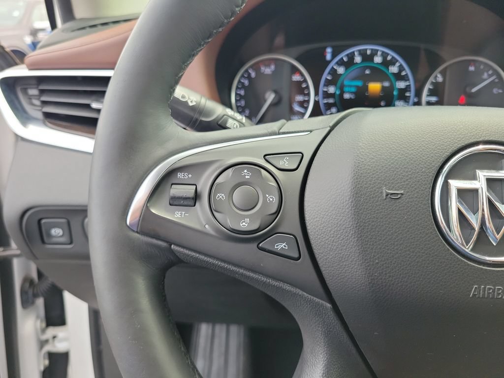Used 2018 Buick Enclave Avenir w/ Avenir Technology Package AWD/4WD image 24