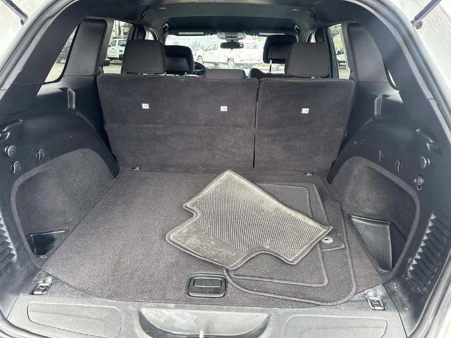 Used 2020 Jeep Grand Cherokee Laredo image 8