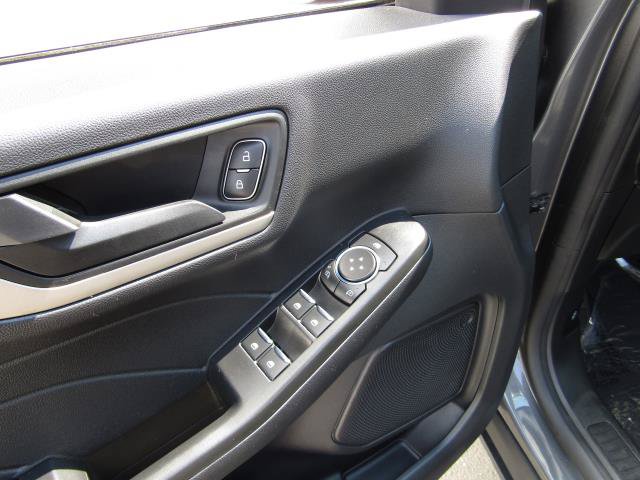 Certified 2022 Ford Escape SE w/ SE Sport Appearance Package AWD/4WD image 15