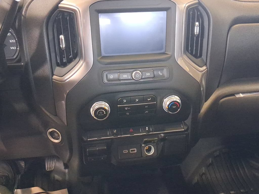 Used 2024 GMC Sierra 3500 Pro AWD/4WD image 14