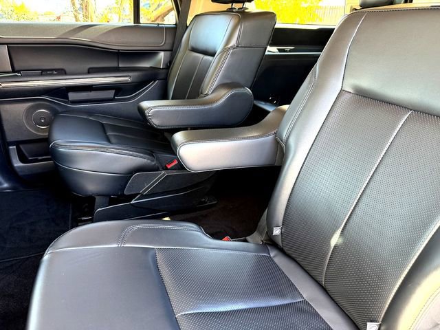 Certified 2022 Ford Expedition XLT image 23