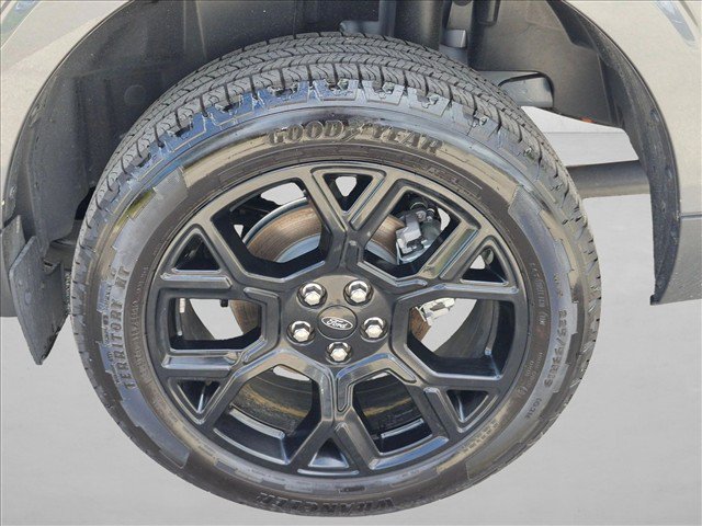 Certified 2026 Ford Maverick Lariat w/ Black Appearance Package AWD/4WD image 22