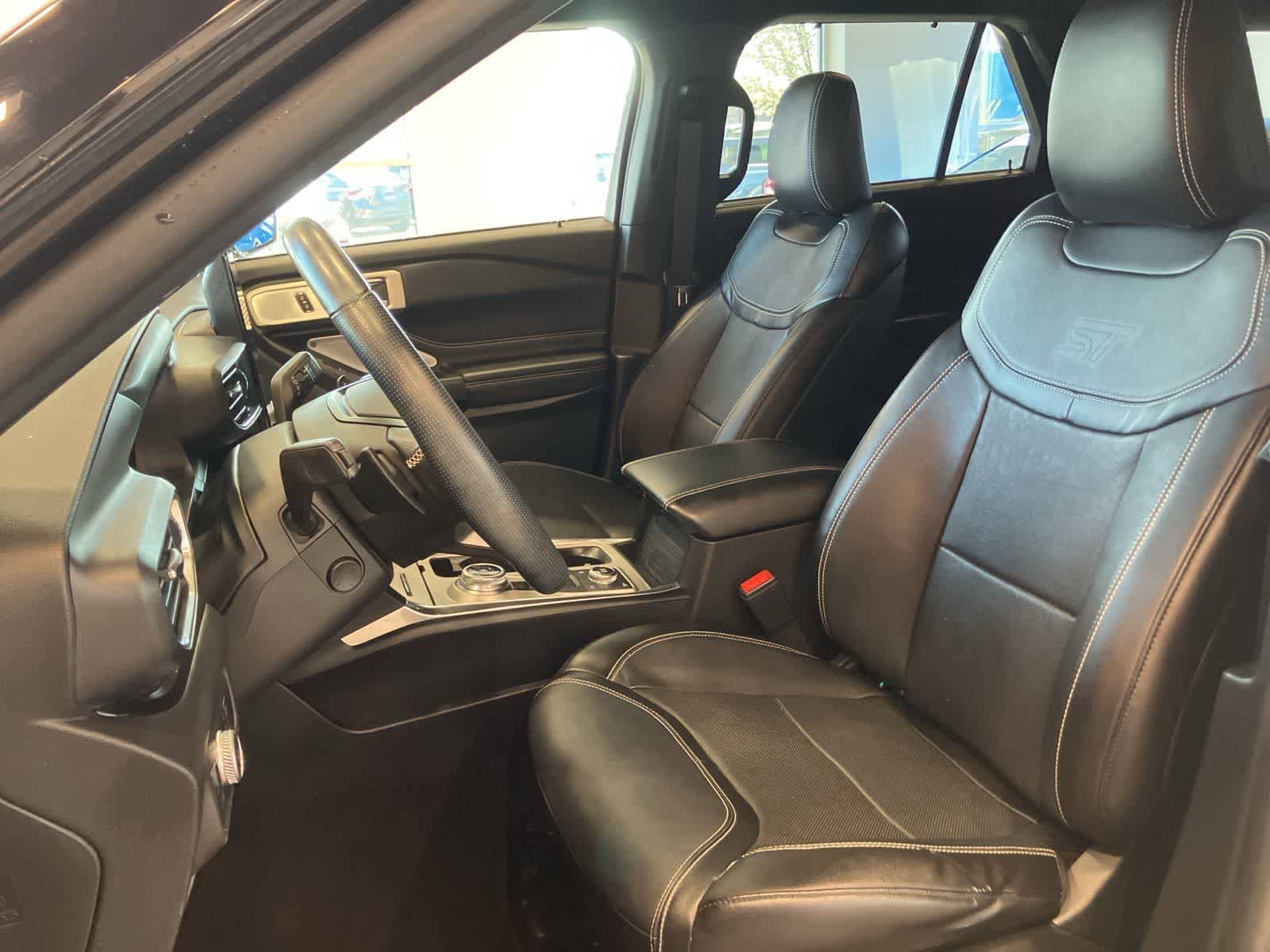 Certified 2020 Ford Explorer ST w/ ST Street Pack AWD/4WD image 10
