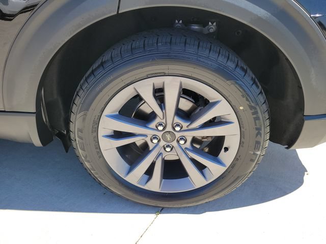 Certified 2023 Ford Explorer XLT w/ Equipment Group 202A AWD/4WD image 16