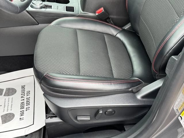 Certified 2024 Ford Escape ST-Line w/ Tech Pack #1 AWD/4WD image 23