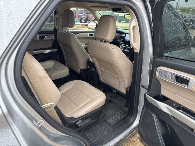 Certified 2021 Ford Explorer Limited w/ Equipment Group 301A RWD image 13