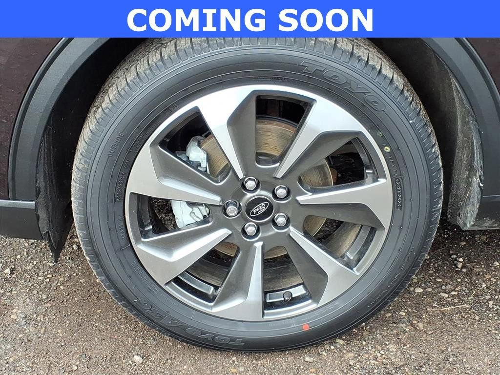 Certified 2023 Ford Escape Platinum image 9