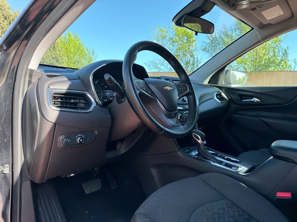 Used 2024 Chevrolet Equinox LT AWD/4WD image 14