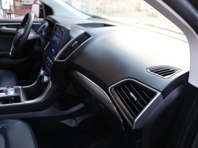 Certified 2024 Ford Edge SEL w/ Sport Appearance Package AWD/4WD image 11