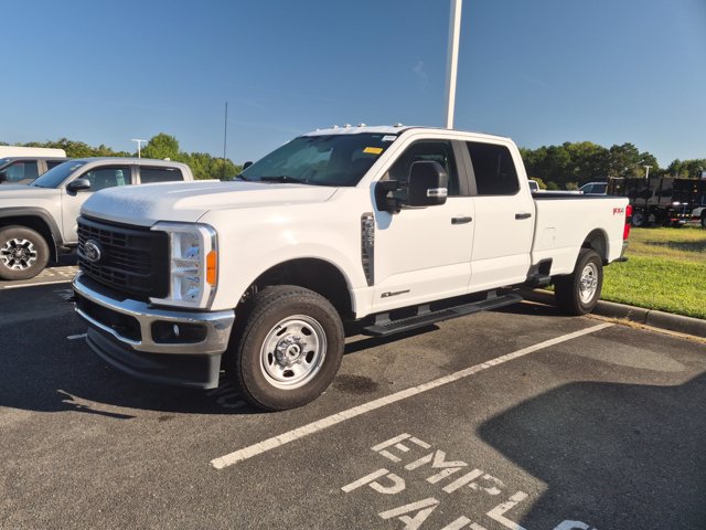 Certified 2023 Ford F350 XL w/ 360-Degree Camera Package AWD/4WD image 3