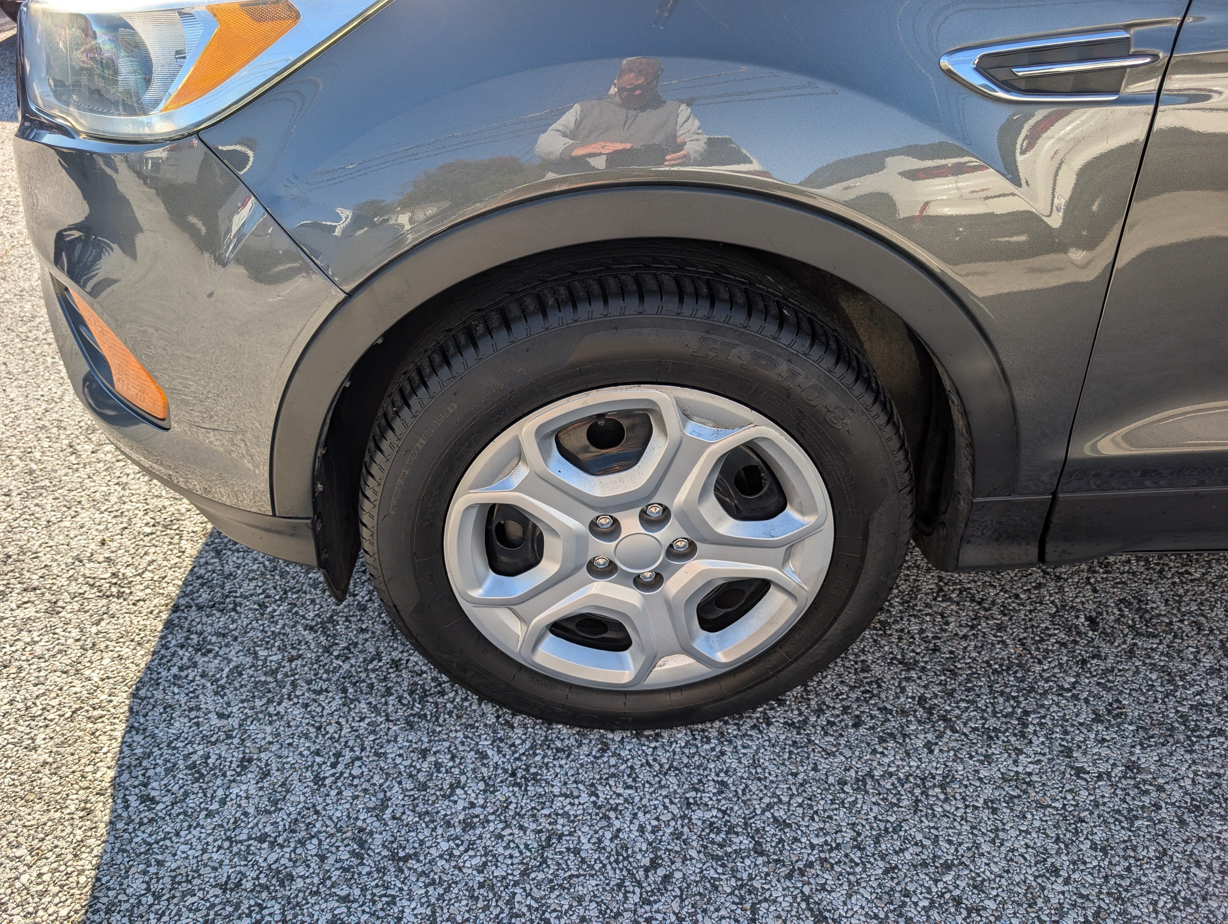 Certified 2017 Ford Escape S FWD image 11