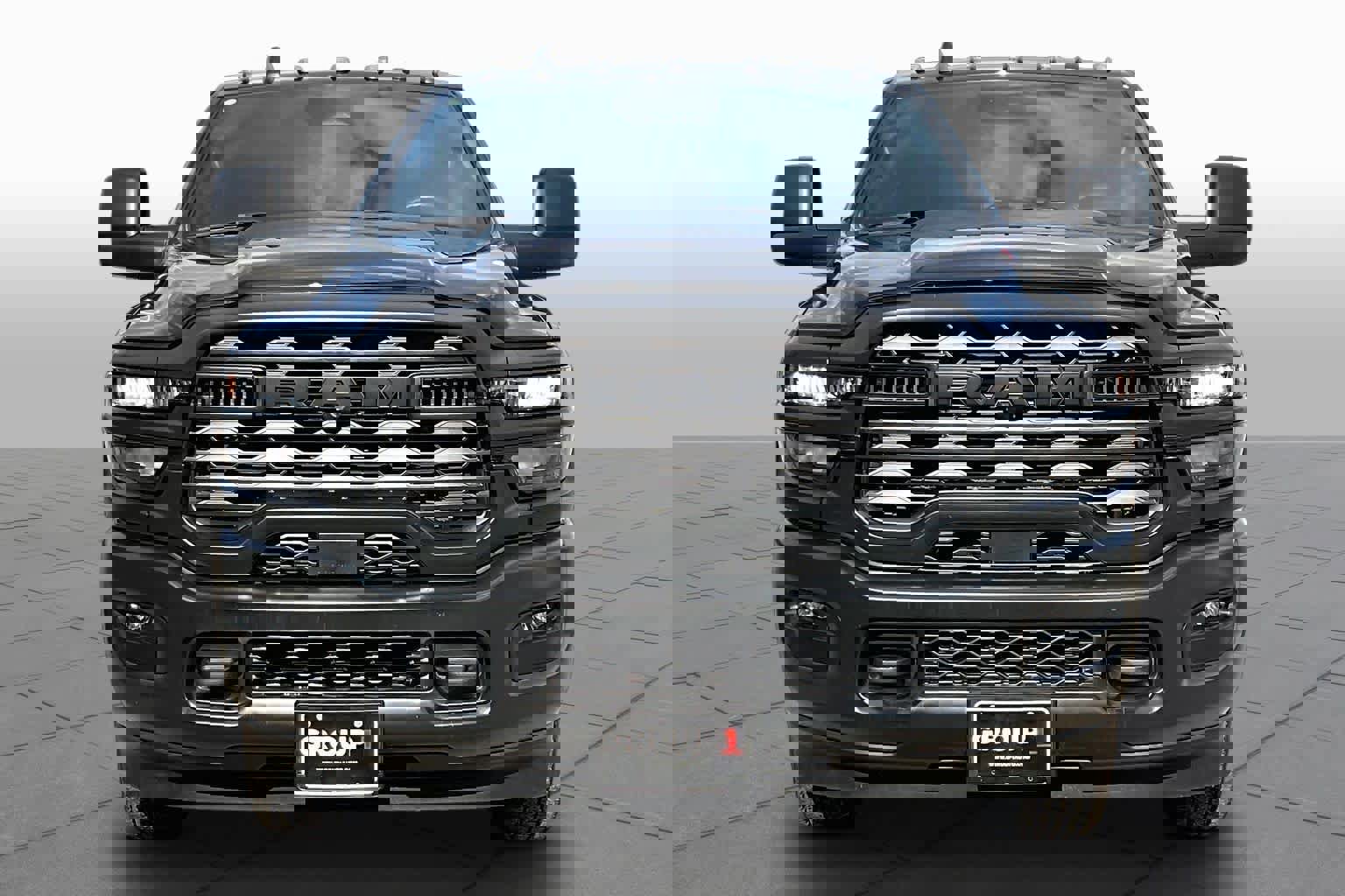 Used 2025 RAM 2500 Tradesman AWD/4WD image 7