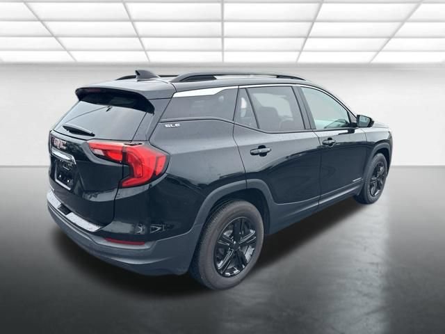 Used 2020 GMC Terrain SLE w/ Driver Convenience Package FWD image 3