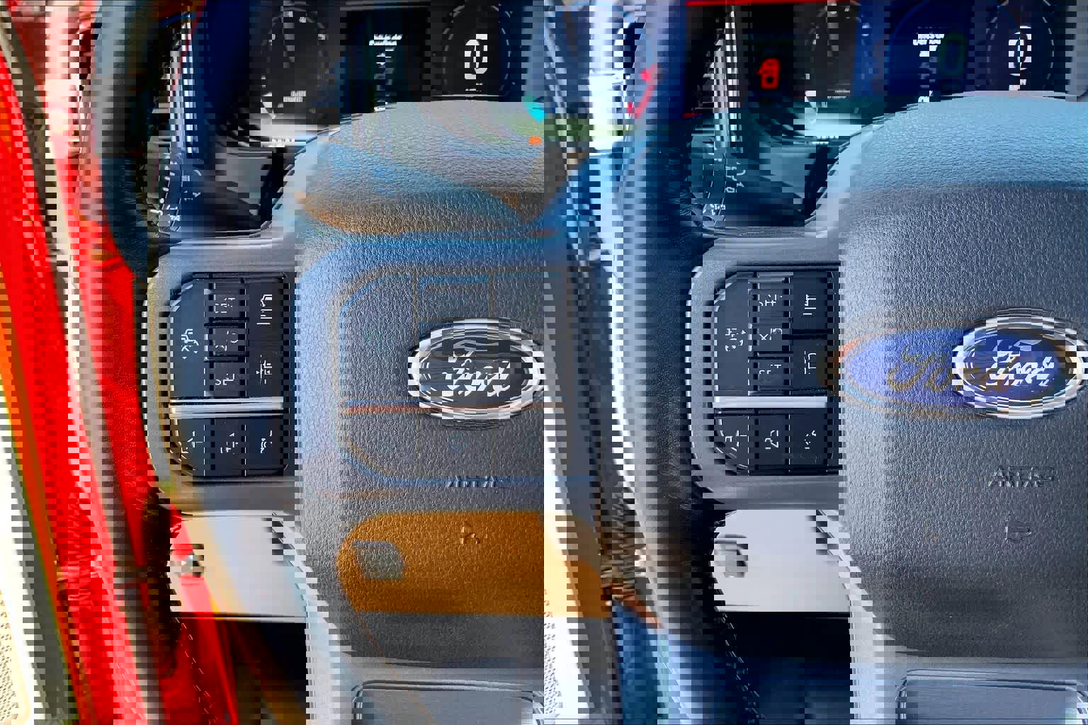 Certified 2023 Ford F250 Lariat w/ Lariat Ultimate Package image 24