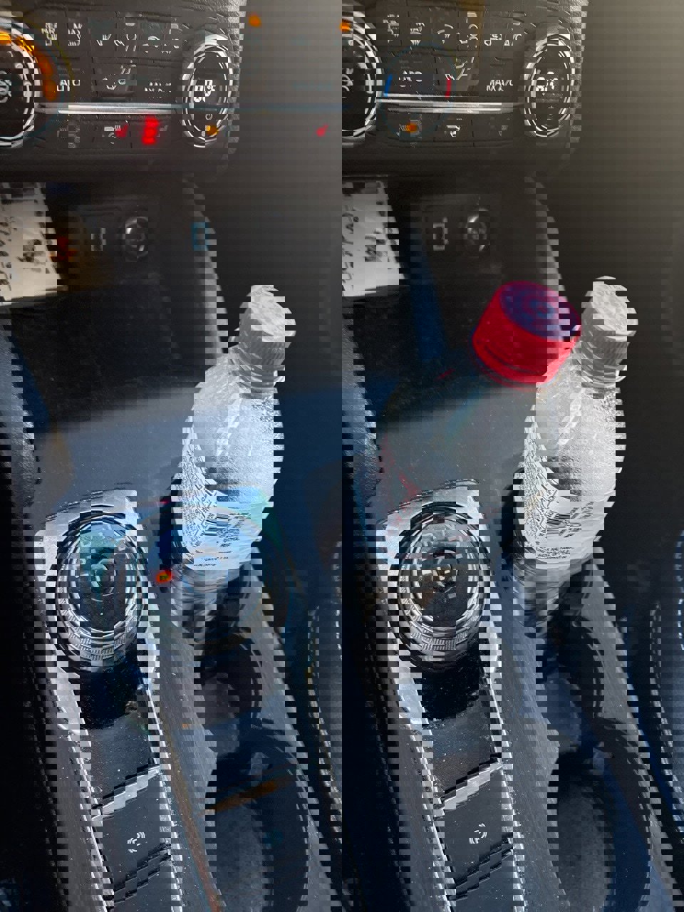 Certified 2020 Ford Escape SEL image 9