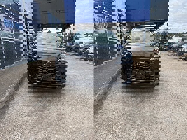 Used 2023 Lexus RX 350 Premium Plus w/ Accessory Package (Z1) image 3