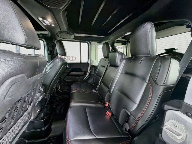 Used 2021 Jeep Wrangler Unlimited Rubicon AWD/4WD image 29