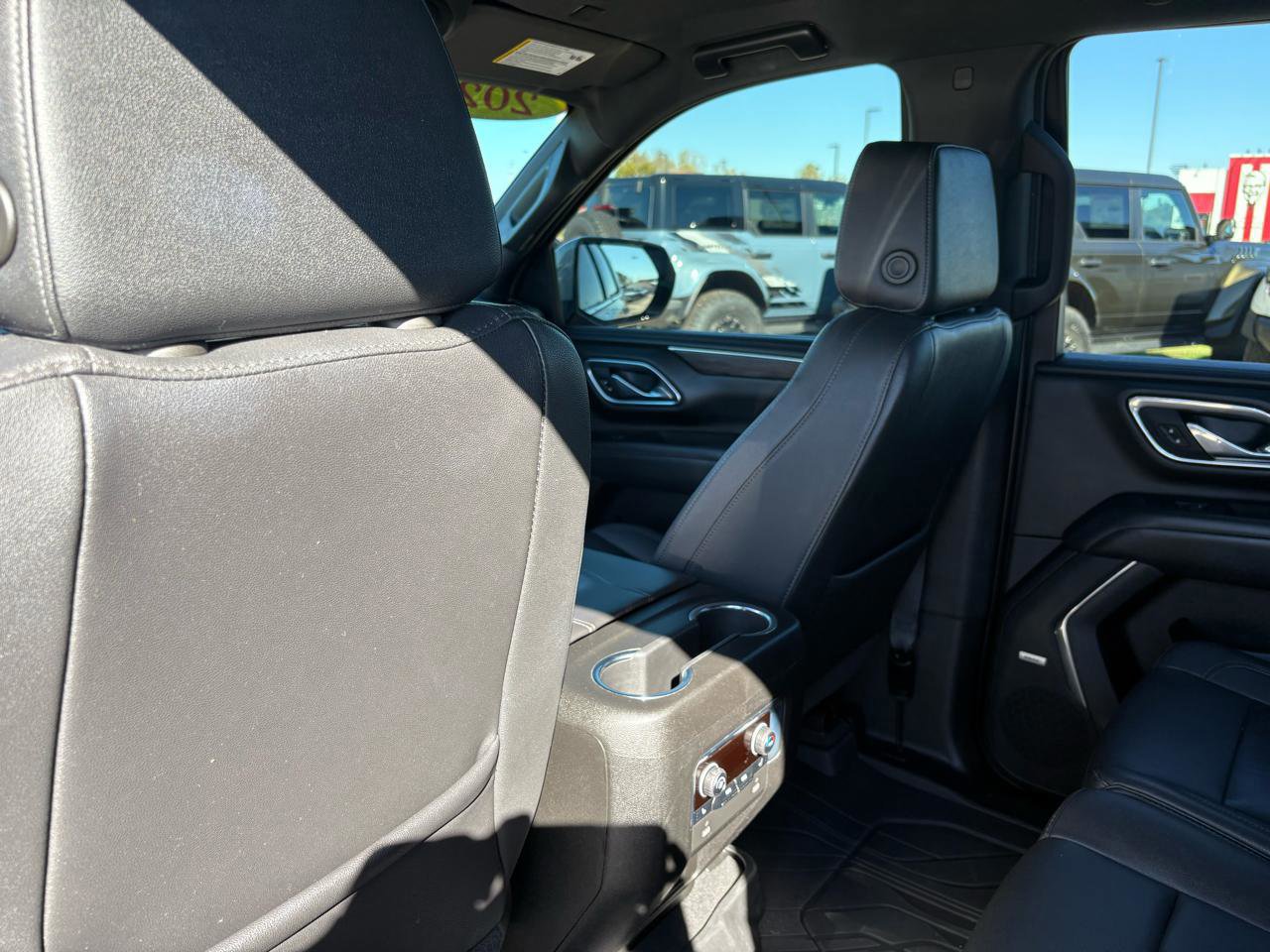 Used 2023 Chevrolet Tahoe LT w/ Luxury Package image 57