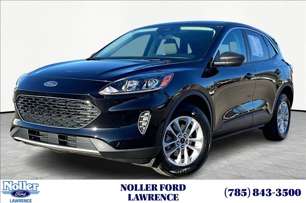 Certified 2022 Ford Escape SE w/ Cold Weather Package image 1