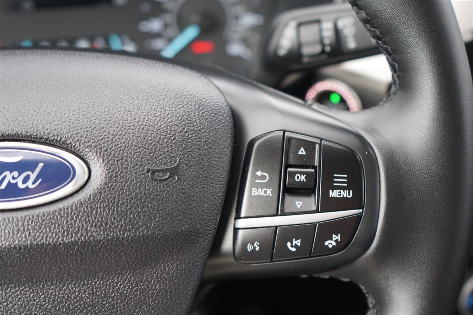 Certified 2022 Ford Escape SE w/ Convenience Package FWD image 16