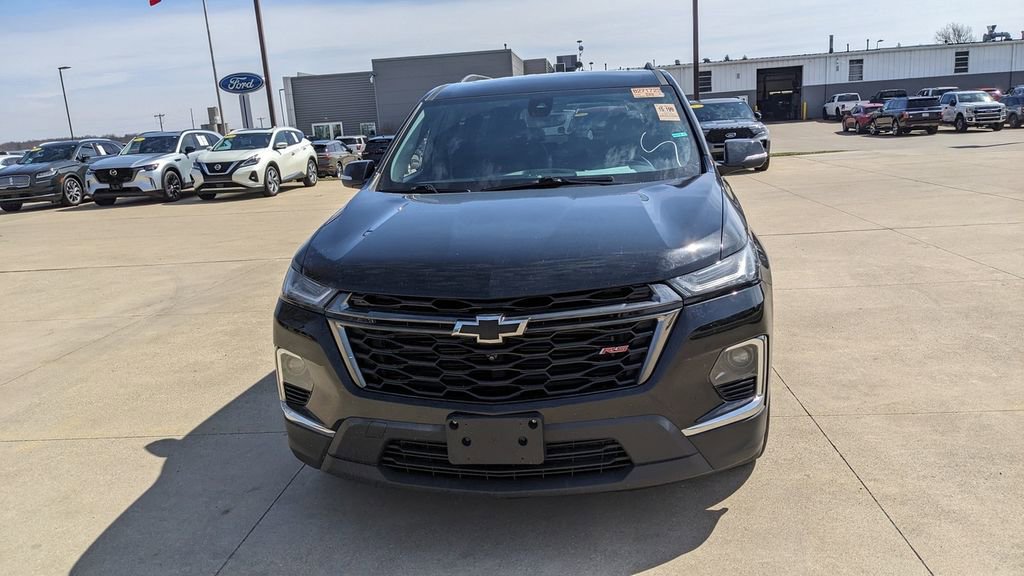 Used 2023 Chevrolet Traverse RS image 8