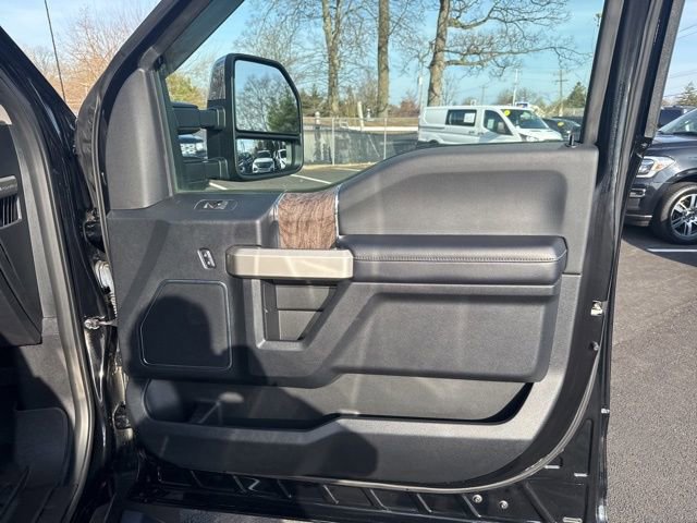 Certified 2017 Ford F350 Lariat w/ Lariat Ultimate Package image 13