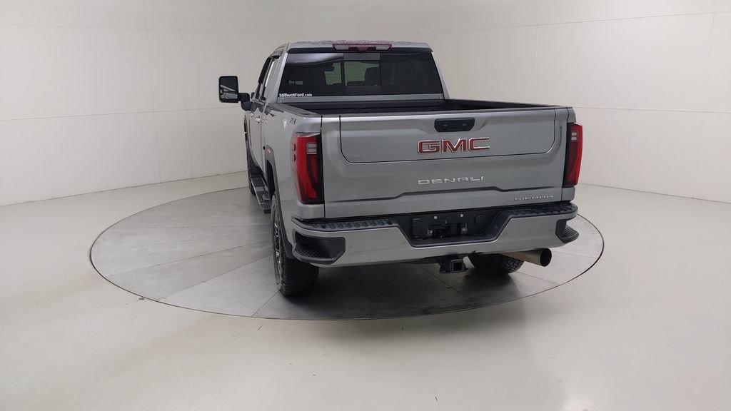 Used 2024 GMC Sierra 2500 Denali w/ Technology Package AWD/4WD image 16