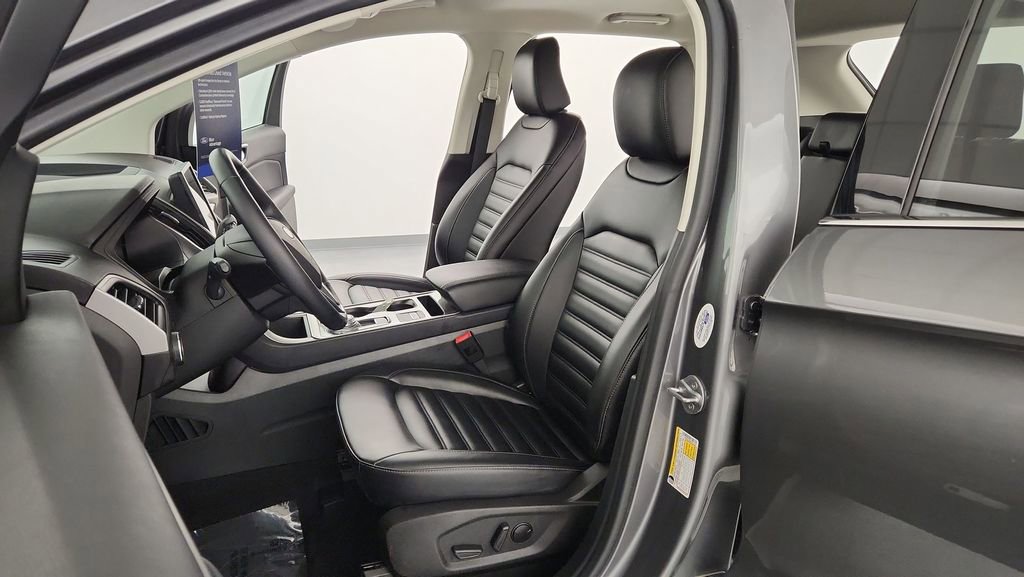 Certified 2023 Ford Edge SEL image 14