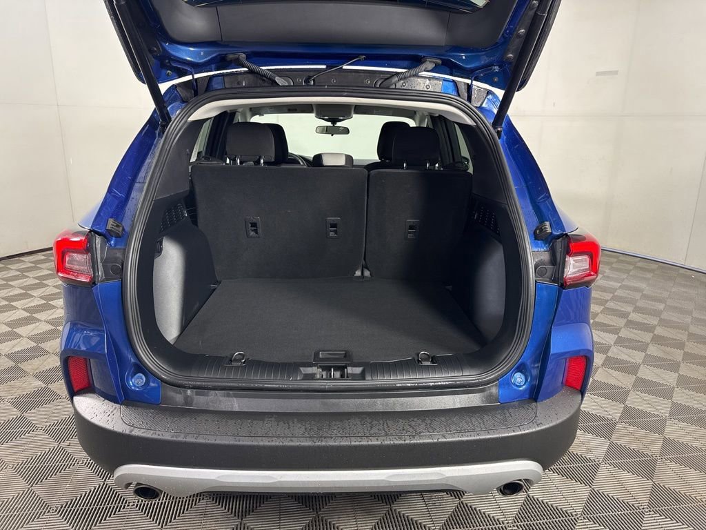 Certified 2023 Ford Escape Active image 11