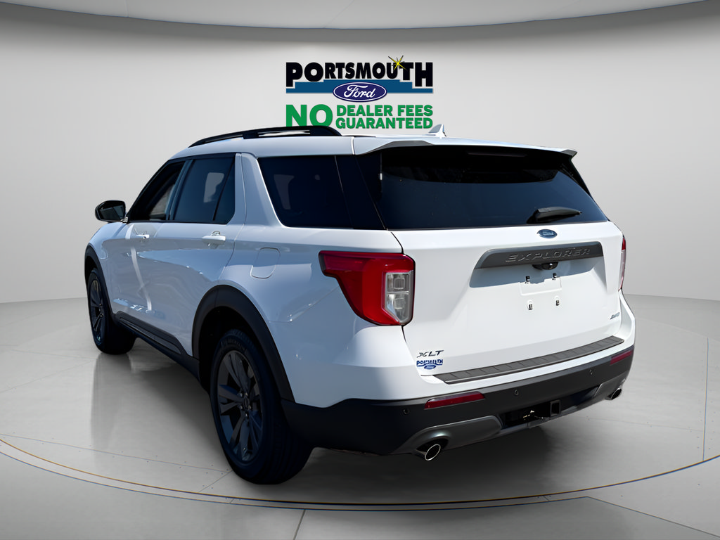 Certified 2024 Ford Explorer XLT w/ Equipment Group 202A AWD/4WD image 27