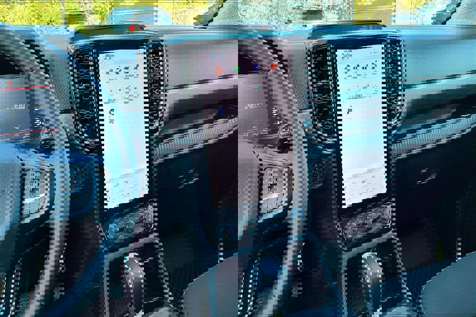 Certified 2024 Ford Ranger XLT image 9