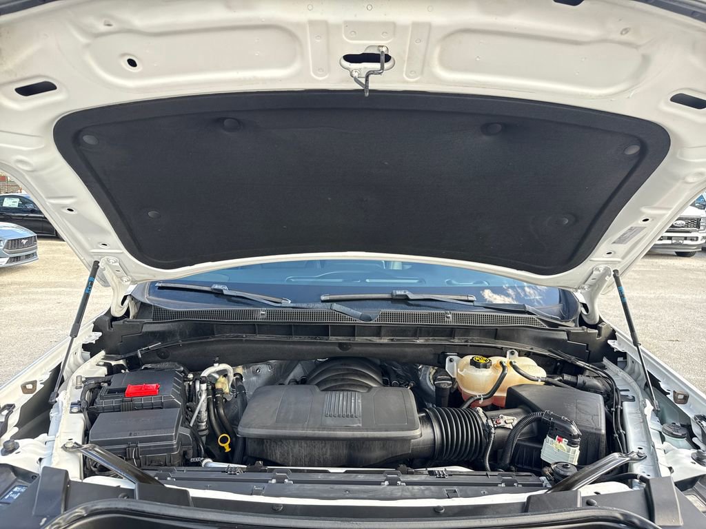 Used 2023 Chevrolet Suburban RST w/ Luxury Package image 32