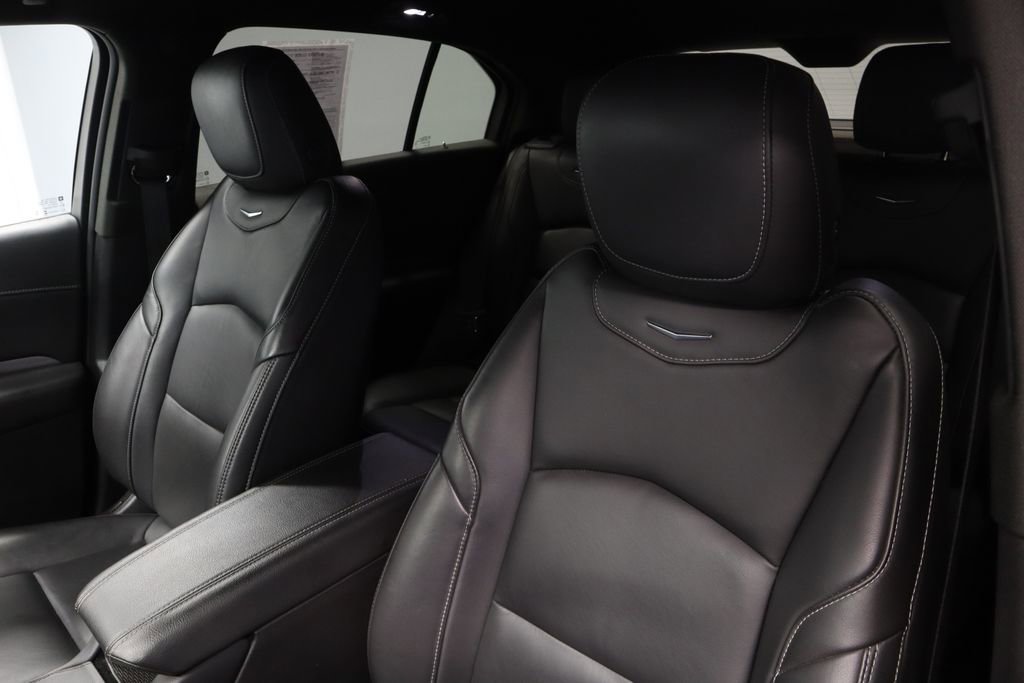 Used 2025 Cadillac XT4 Premium Luxury AWD/4WD image 26
