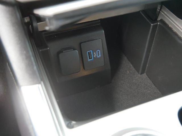 Certified 2024 Ford Explorer XLT AWD/4WD image 25
