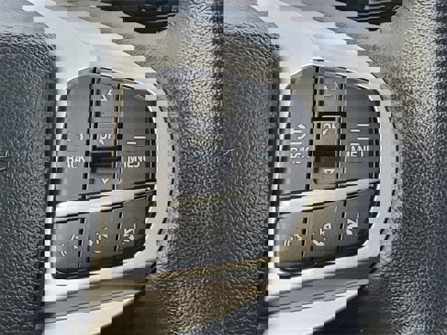 Certified 2022 Ford Explorer XLT w/ Equipment Group 202A image 35