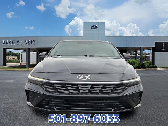 Used 2026 Hyundai Elantra SE FWD image 8