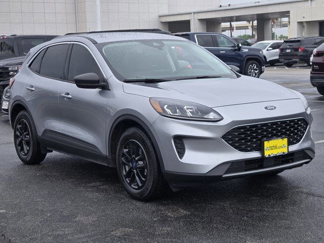 Certified 2022 Ford Escape SE w/ Convenience Package FWD image 3