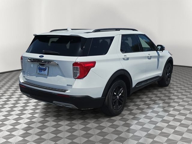 Certified 2020 Ford Explorer XLT w/ Equipment Group 202A RWD image 6