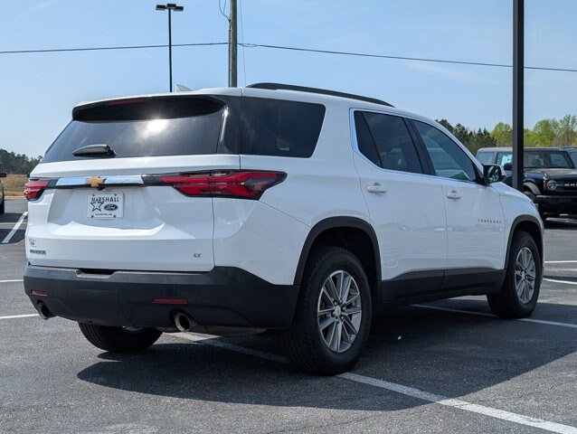 Used 2023 Chevrolet Traverse LT FWD image 5