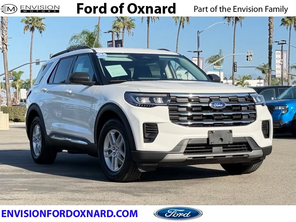 Certified 2025 Ford Explorer Active RWD image 1
