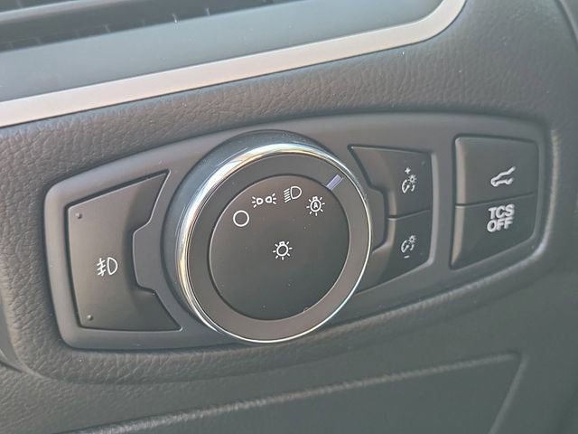 Certified 2023 Ford Edge SEL w/ Convenience Package AWD/4WD image 16