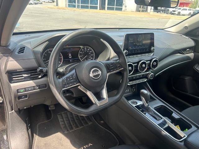 Used 2024 Nissan Sentra SV FWD image 13