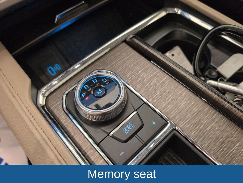 Certified 2024 Ford Expedition Limited image 37