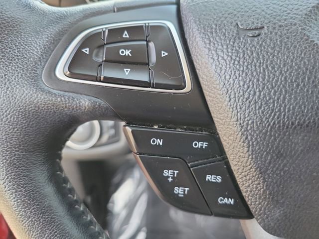 Certified 2018 Ford Escape SE w/ SE Sport Appearance Package image 9